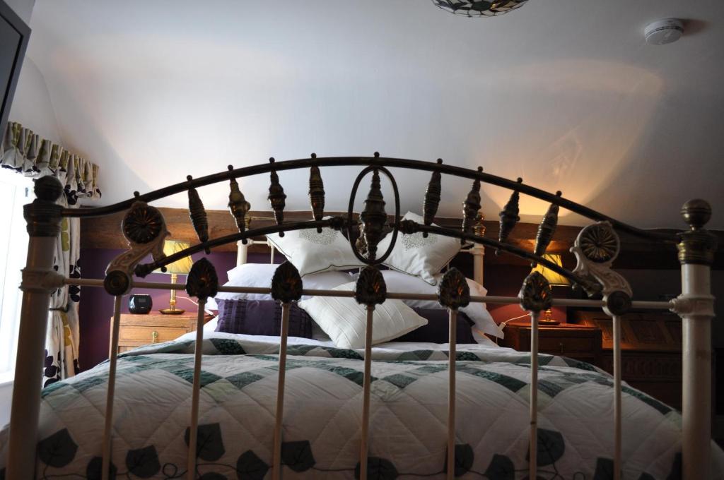 Old Ivy House Bed & Breakfast Nuneaton Room photo
